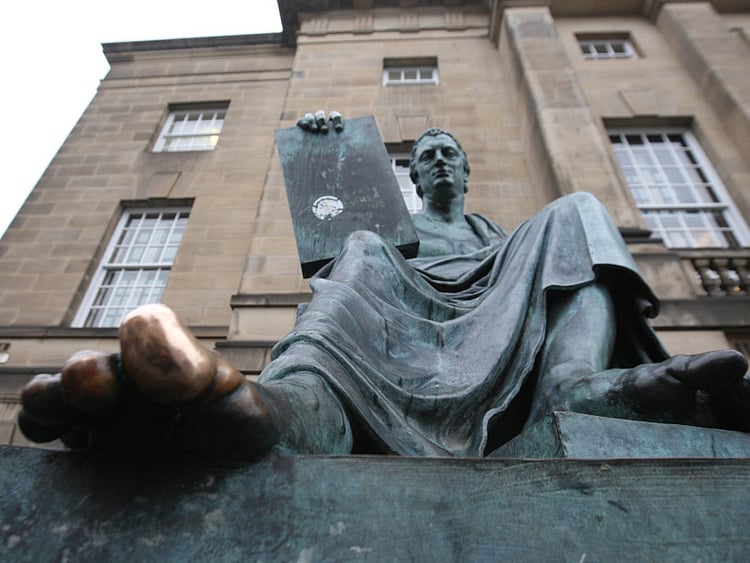 1.1872152-3508190659