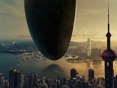 Amy Adams’ ‘Arrival’ poster sparks backlash in Hong Kong