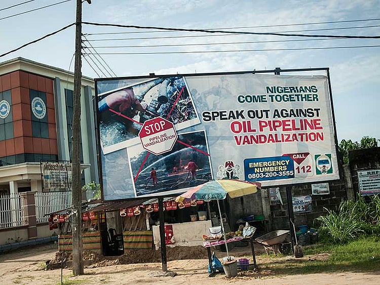 1.1882665-1202867194