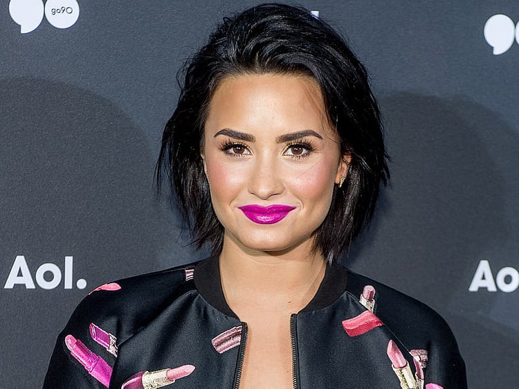 1.1884304-3414385411