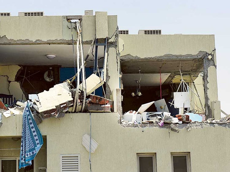 1.1884859-1884876415