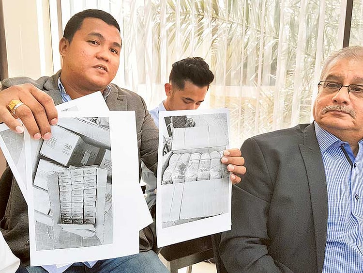 1.1884647-2906545900