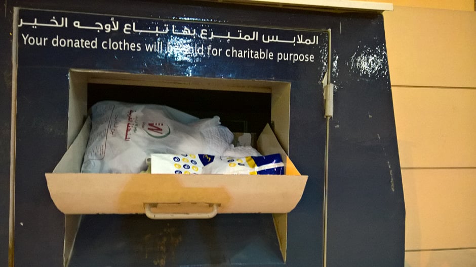 1.1884739-3988853761