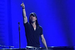 Enrique Iglesias in Dubai: 10 things to know