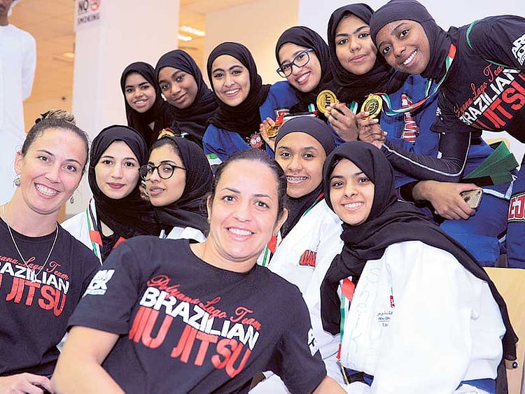 1.1886108-3019963253