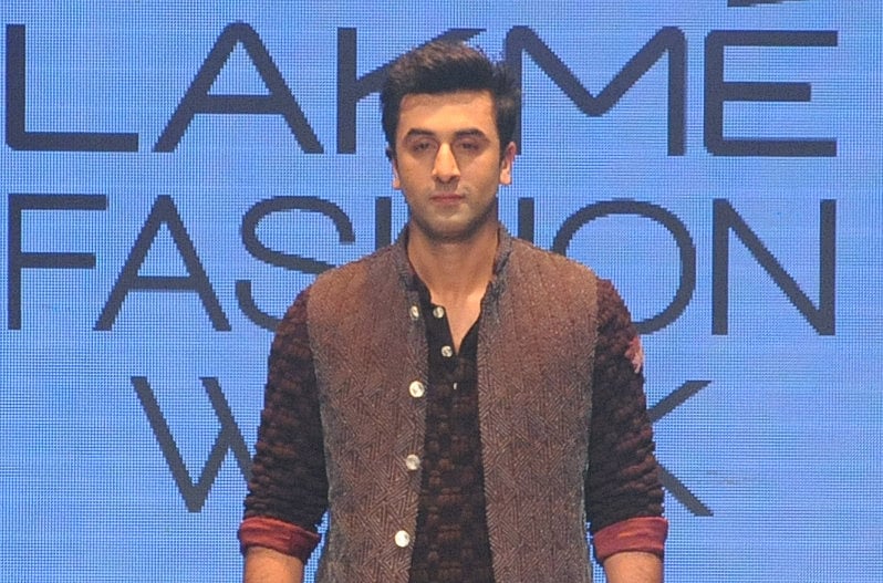 1.1887014-1828811300