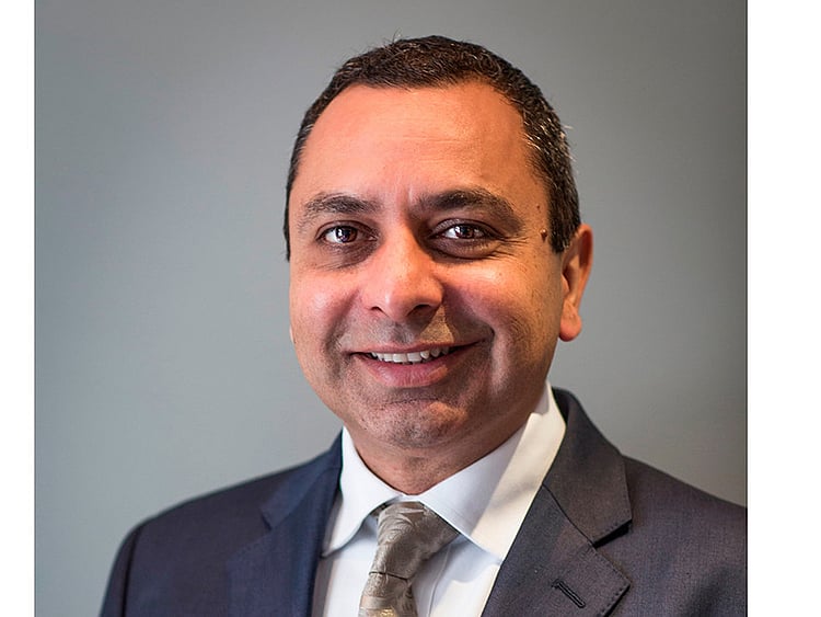 1.1873135-2104518197