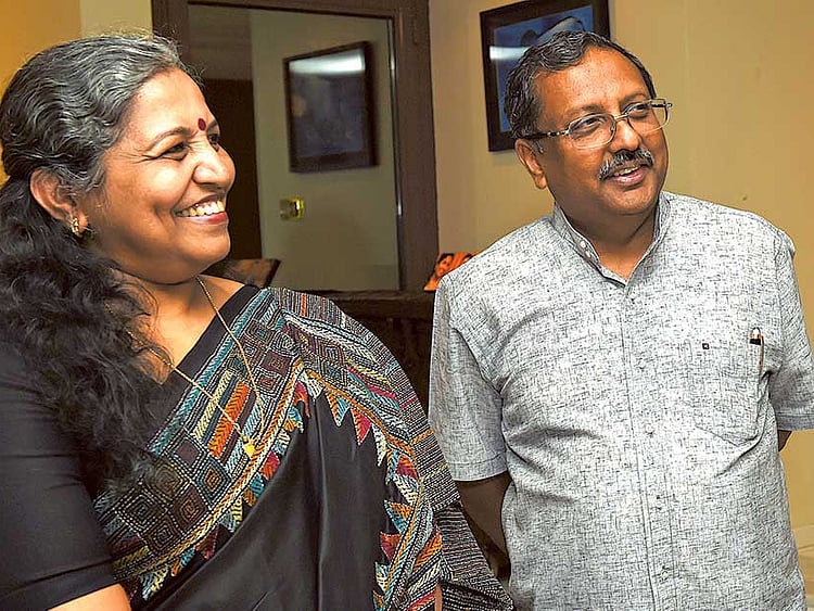 1.1873122-3736920759