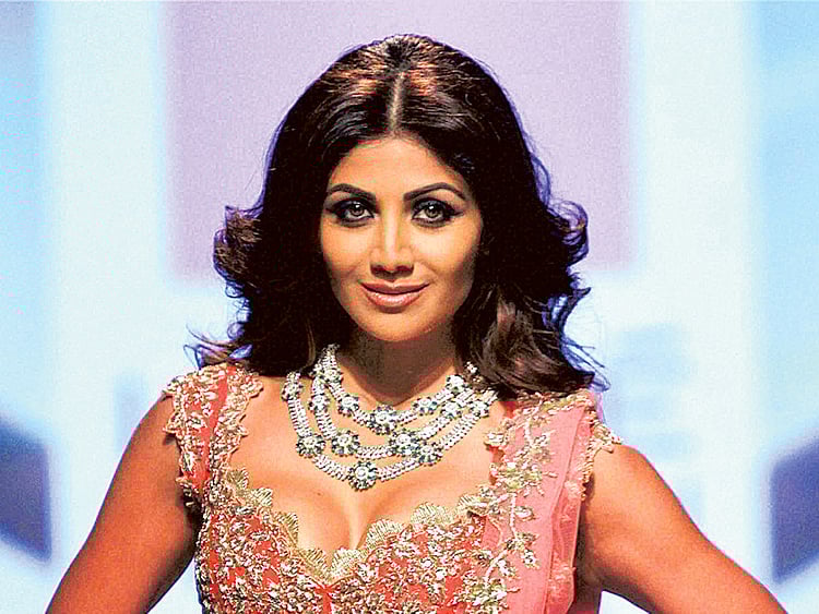 1.1887581-1819474358