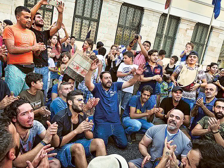 1.1887763-2557323523