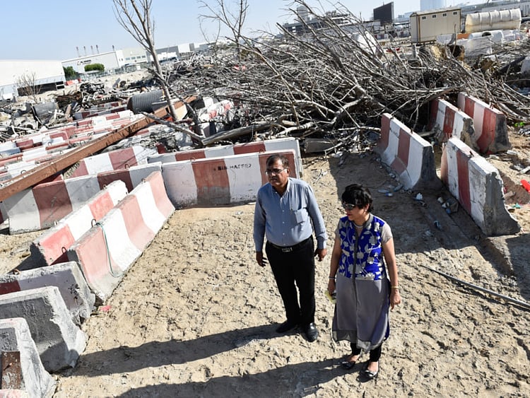 1.1888877-2052271024