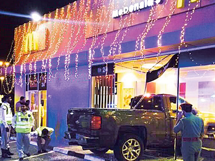 1.1888773-3773944055