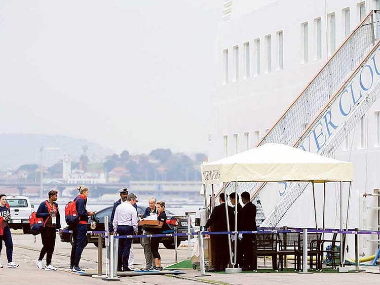 1.1874046-3330843162