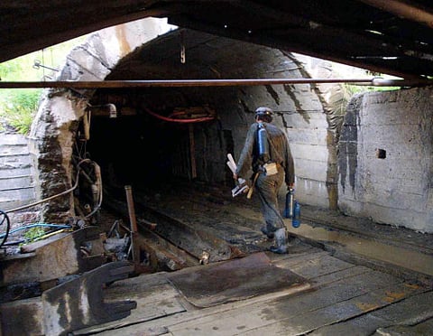 August 7, 2001: Gas blast kills 14 miners in Romania