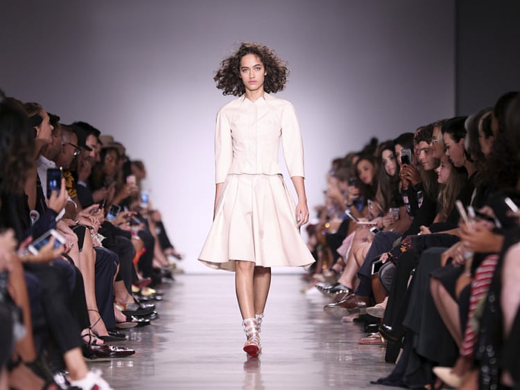 1.1895812-3389700636