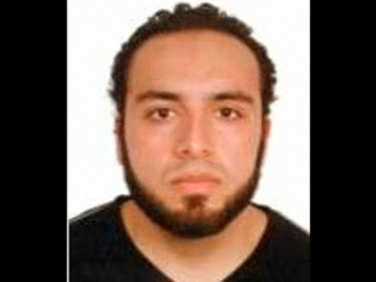 1.1912375-2563600547