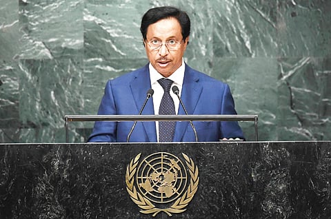 1.1900327-1851641352