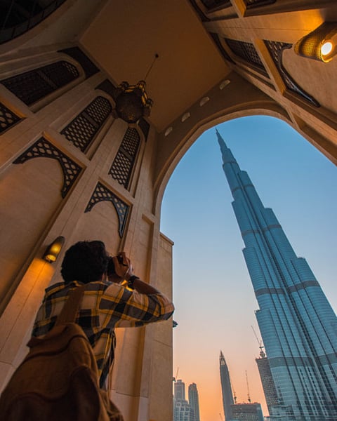 Size up the world around you