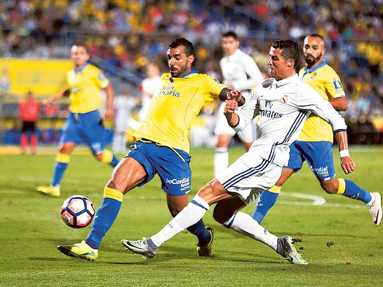 1.1901715-2979301853