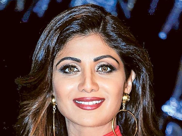 1.1903948-2067947301