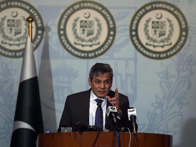 1.1904442-2611264249