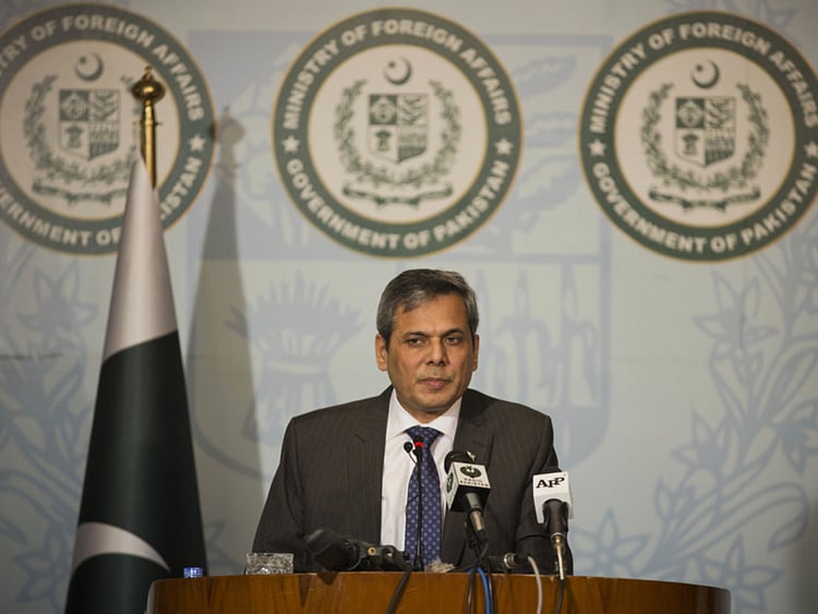 1.1904870-2140911211