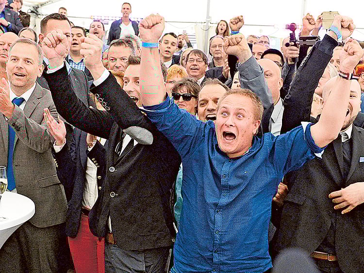 1.1891268-3946652353