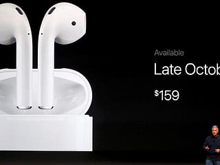 Apple needs a mass strategy with wearables