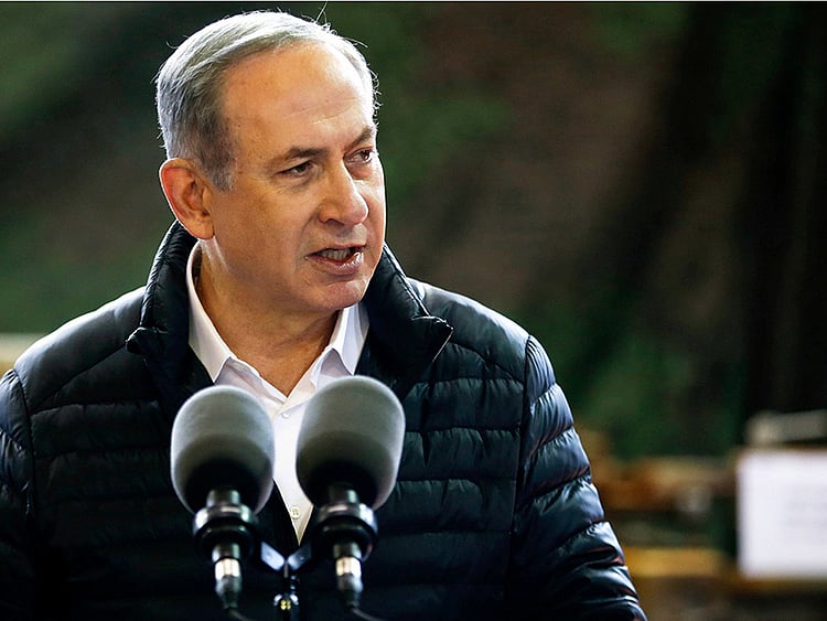 1.1960777-3930713480