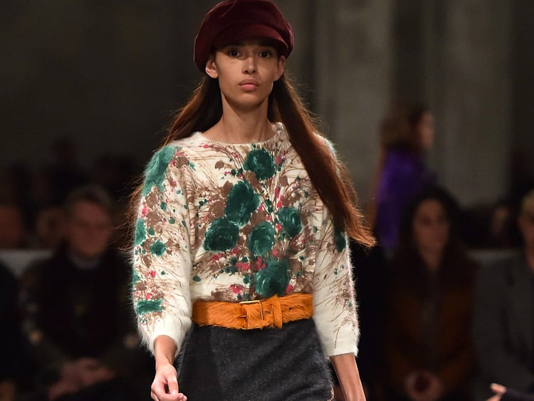 1.1962528-2859623835