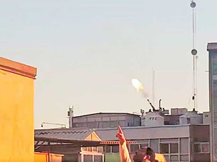 1.1963274-2737809533