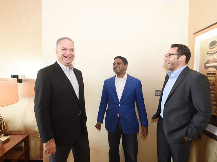 1.1963208-1780556345