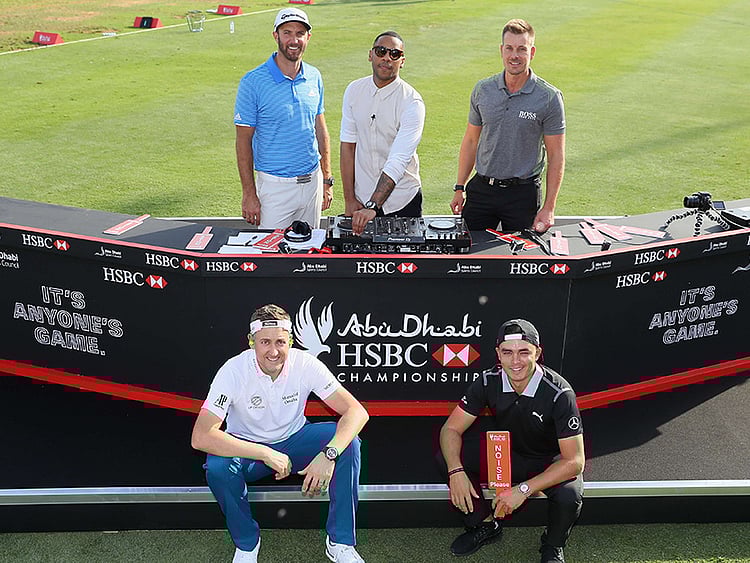 1.1963619-4115684661