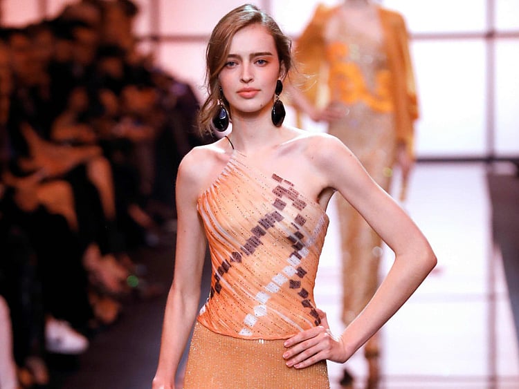 1.1967460-1564884729