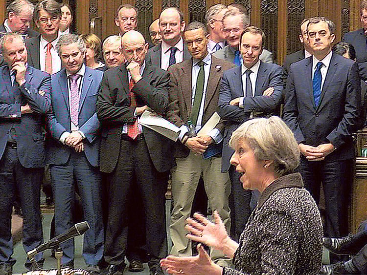 1.1967905-3685302898