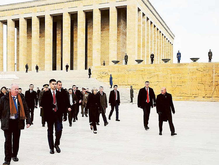 1.1969118-1244003227