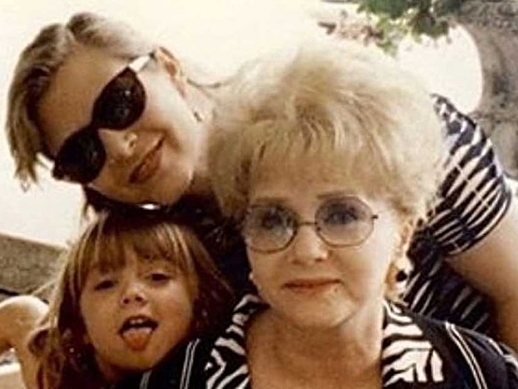 1.1955408-3529525499