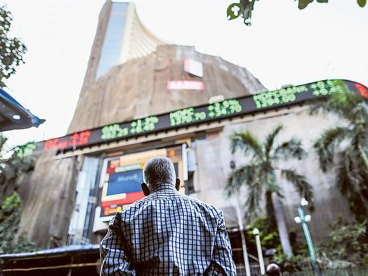 1.2120981-3686686770