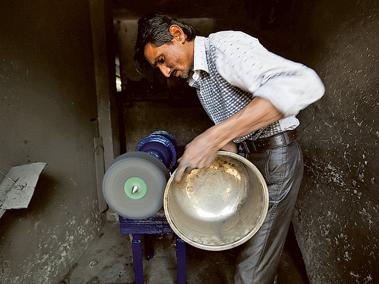 1.1956414-2819104027