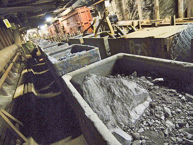 1.1957454-3426665617