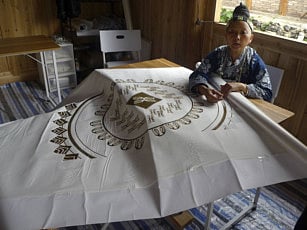 Breathing life into China’s dying crafts