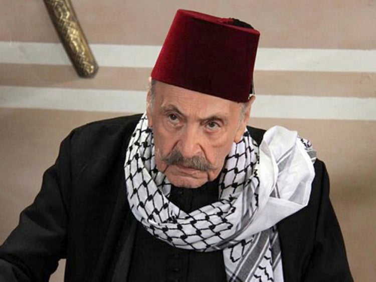 1.1957392-3831919601