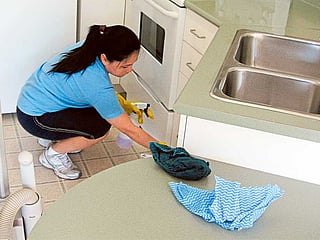 Raising the "floor" monthly salary for Filipina domestic workers from $400, in place in 2006, to $500 was nixed after Manila unilaterally announced the hike in August.