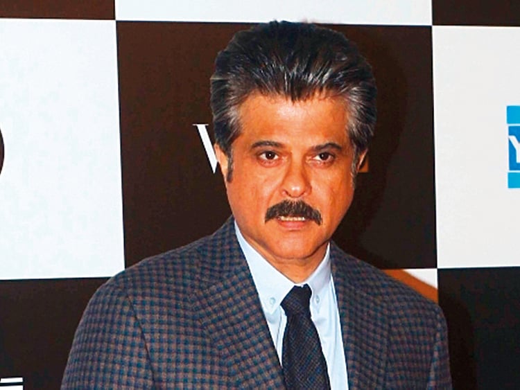 1.2103399-2332698108