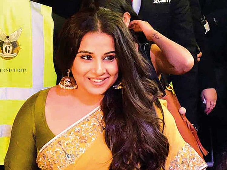 1.2103982-3379431523