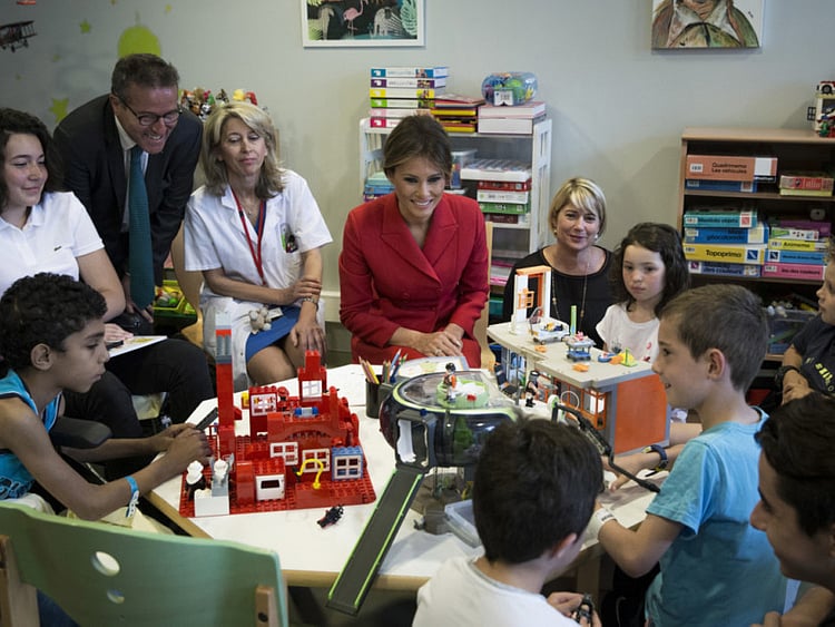 1.2103271-3951111296