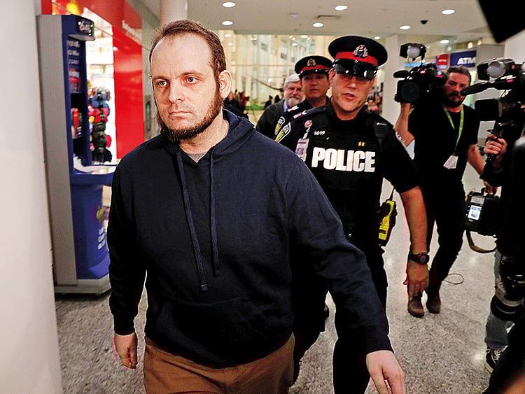 1.2105818-2245460833