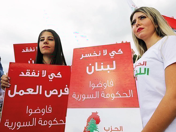 1.2106839-1910965469