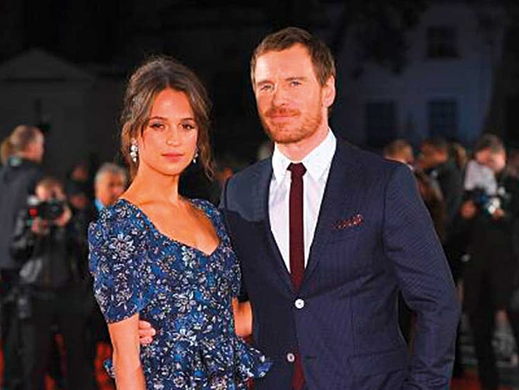 1.2107389-2922848172