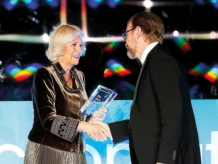 1.2108214-1506560203